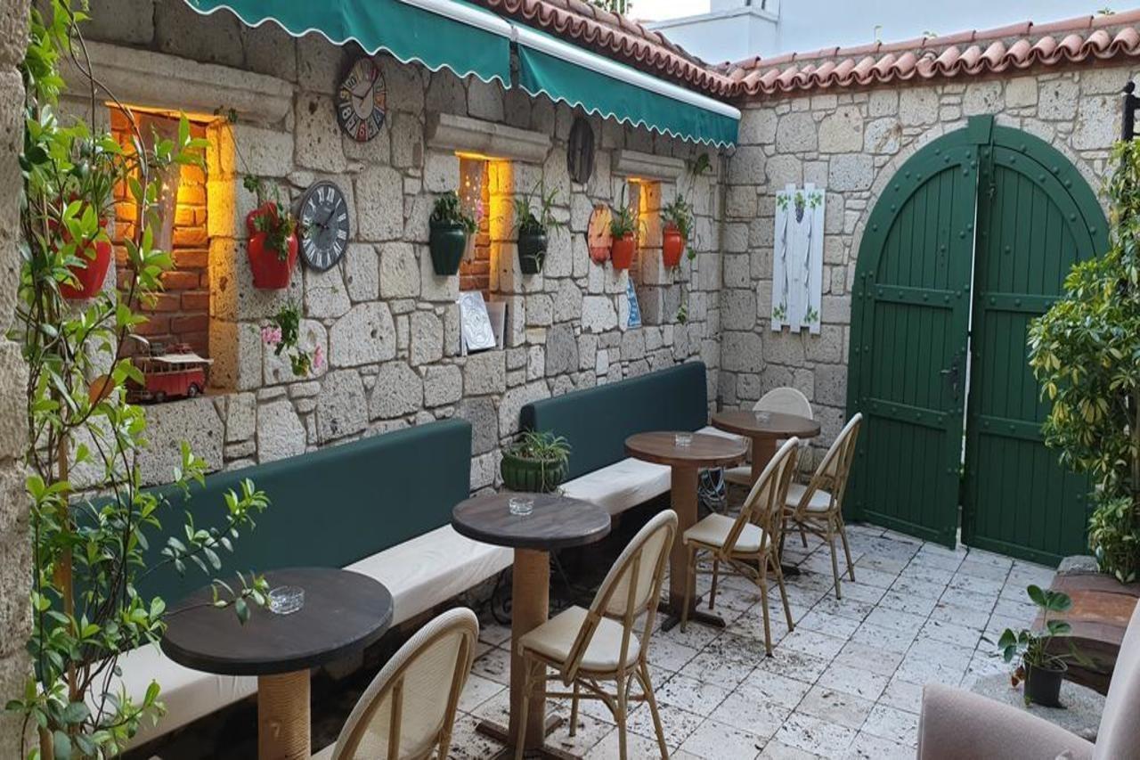 Apaz Alacati Hotel Кешме Экстерьер фото