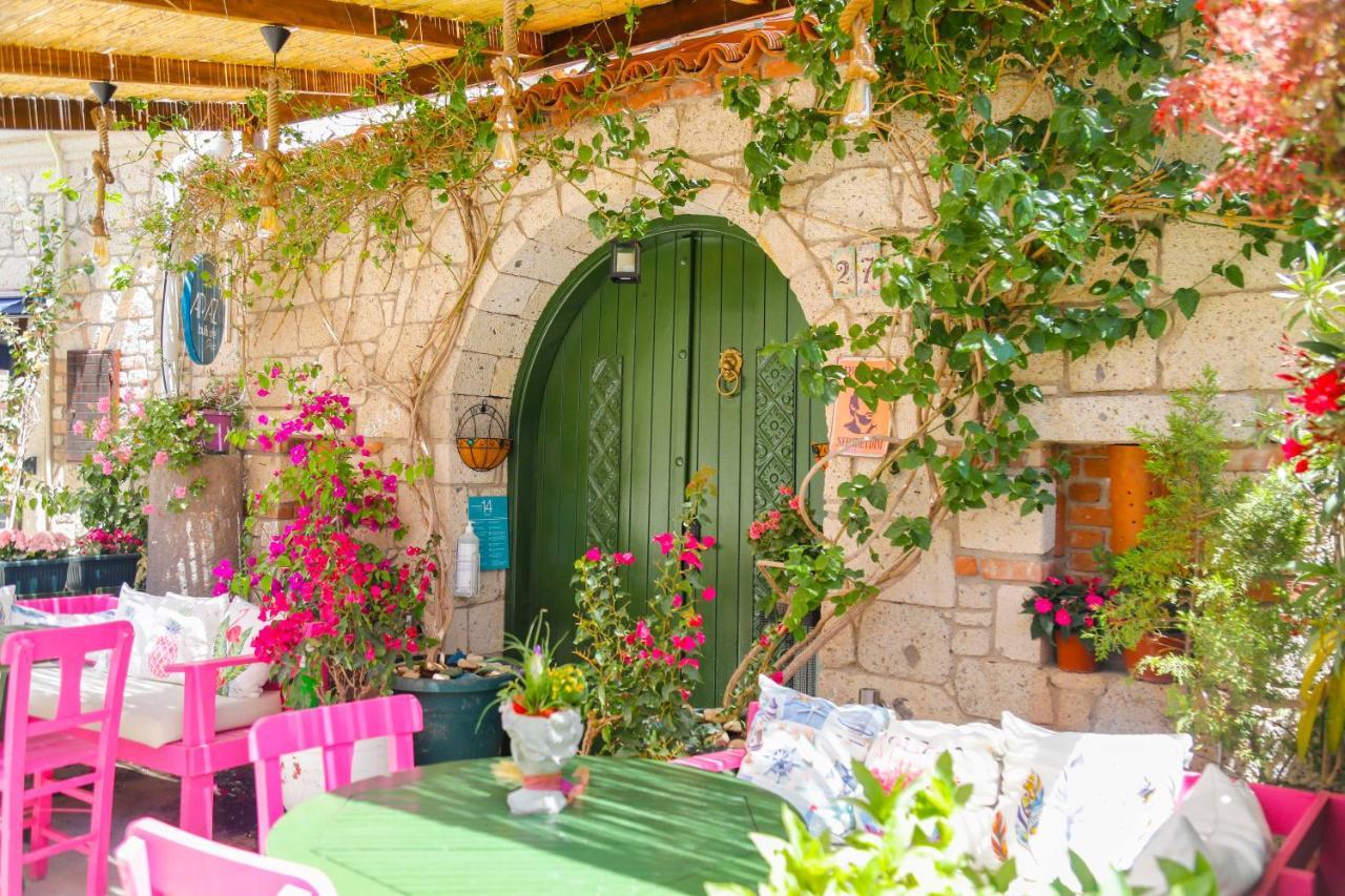 Apaz Alacati Hotel Кешме Экстерьер фото