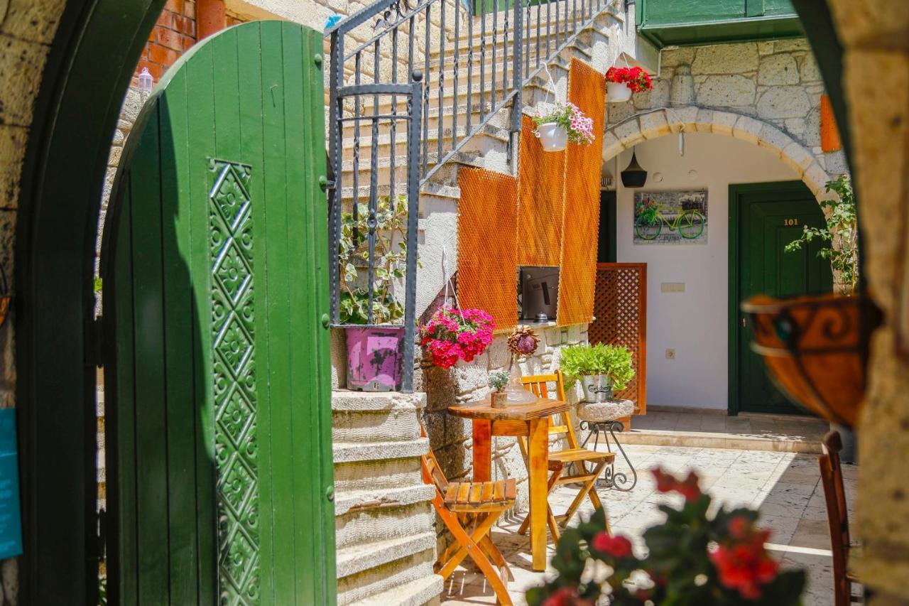 Apaz Alacati Hotel Кешме Экстерьер фото