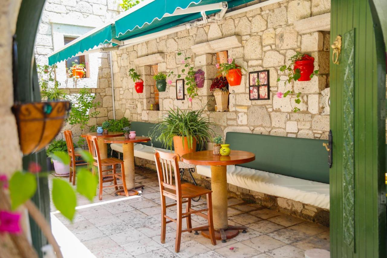 Apaz Alacati Hotel Кешме Экстерьер фото