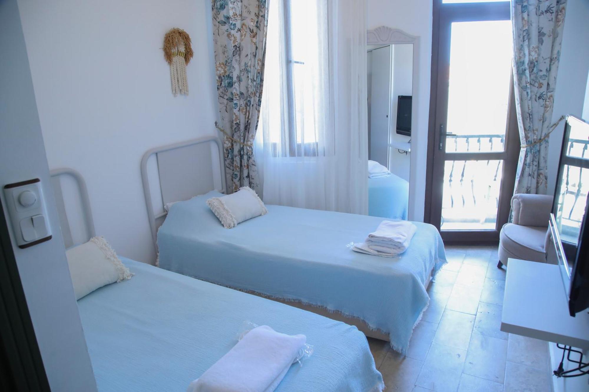 Apaz Alacati Hotel Кешме Экстерьер фото